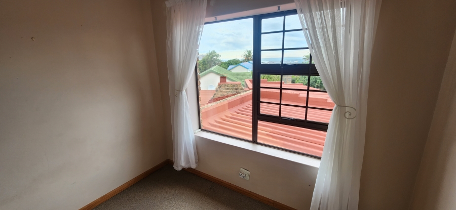 5 Bedroom Property for Sale in Dana Bay Western Cape